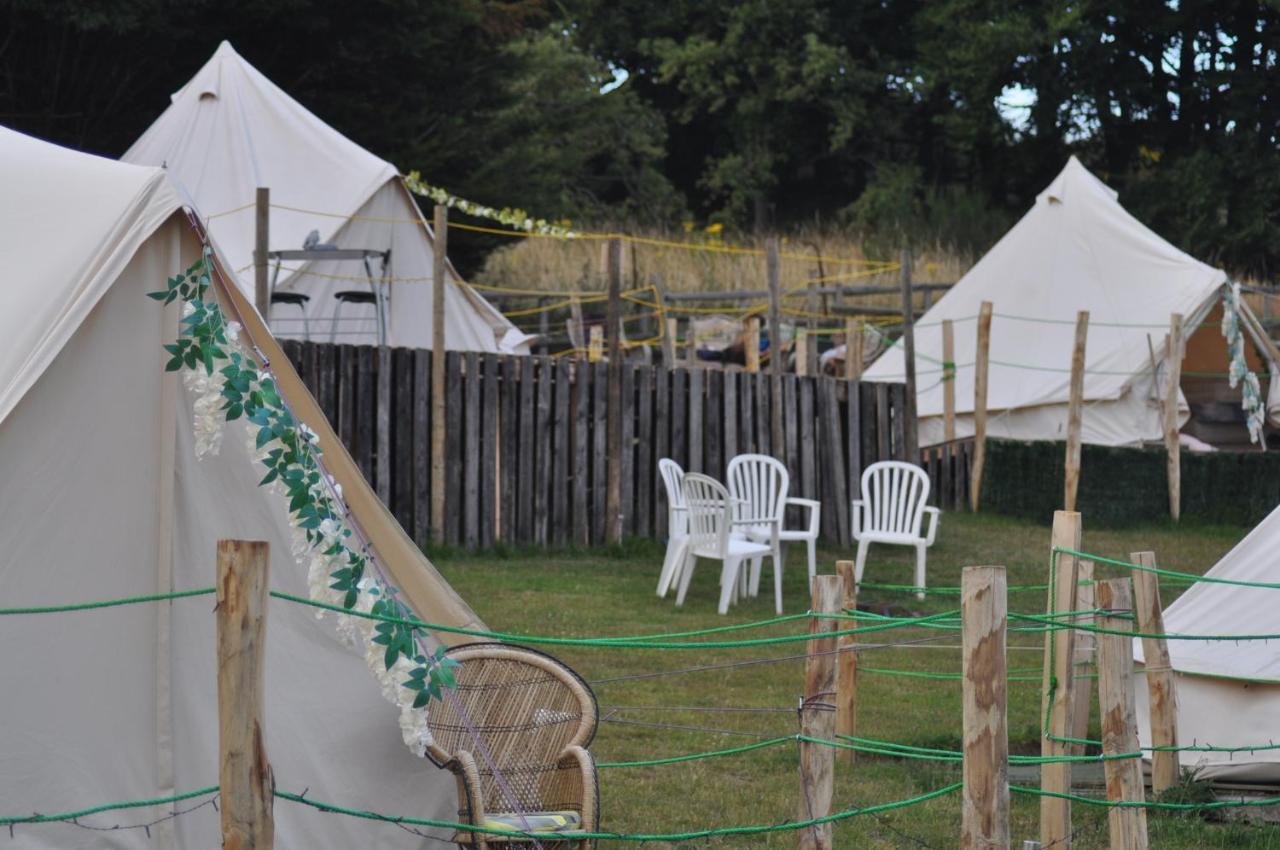 Walnut Tree Glamping Hotel Sturry ภายนอก รูปภาพ